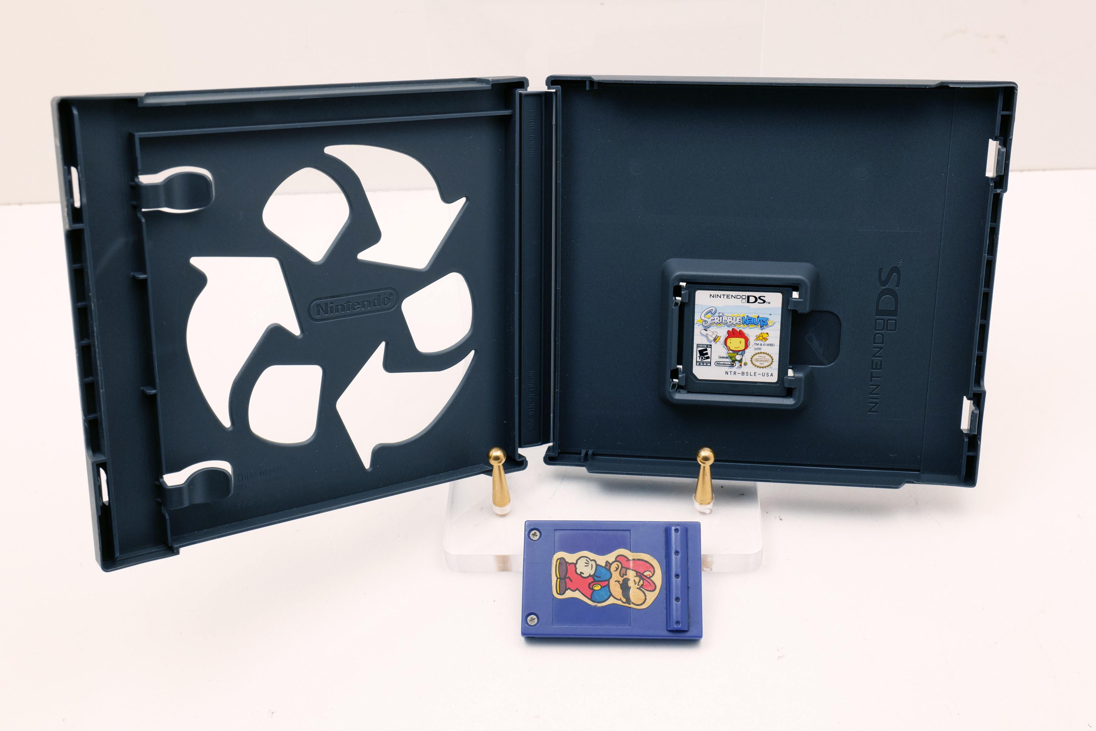 Scribblenauts (Nintendo DS) + blue accessory cartridge