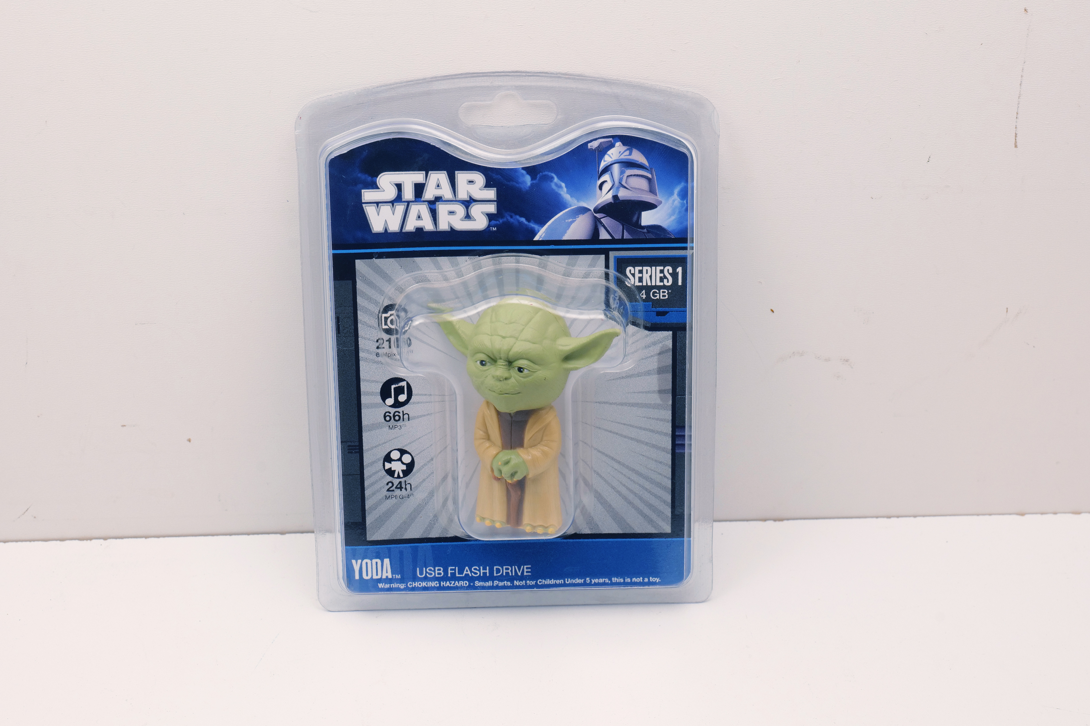 Star Wars Yoda USB Flash Drive 4GB Series 1 Tyme Machines