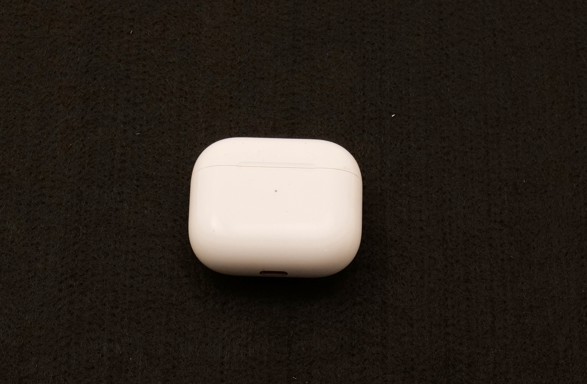 Apple AirPods 3rd Generation with Charging Case