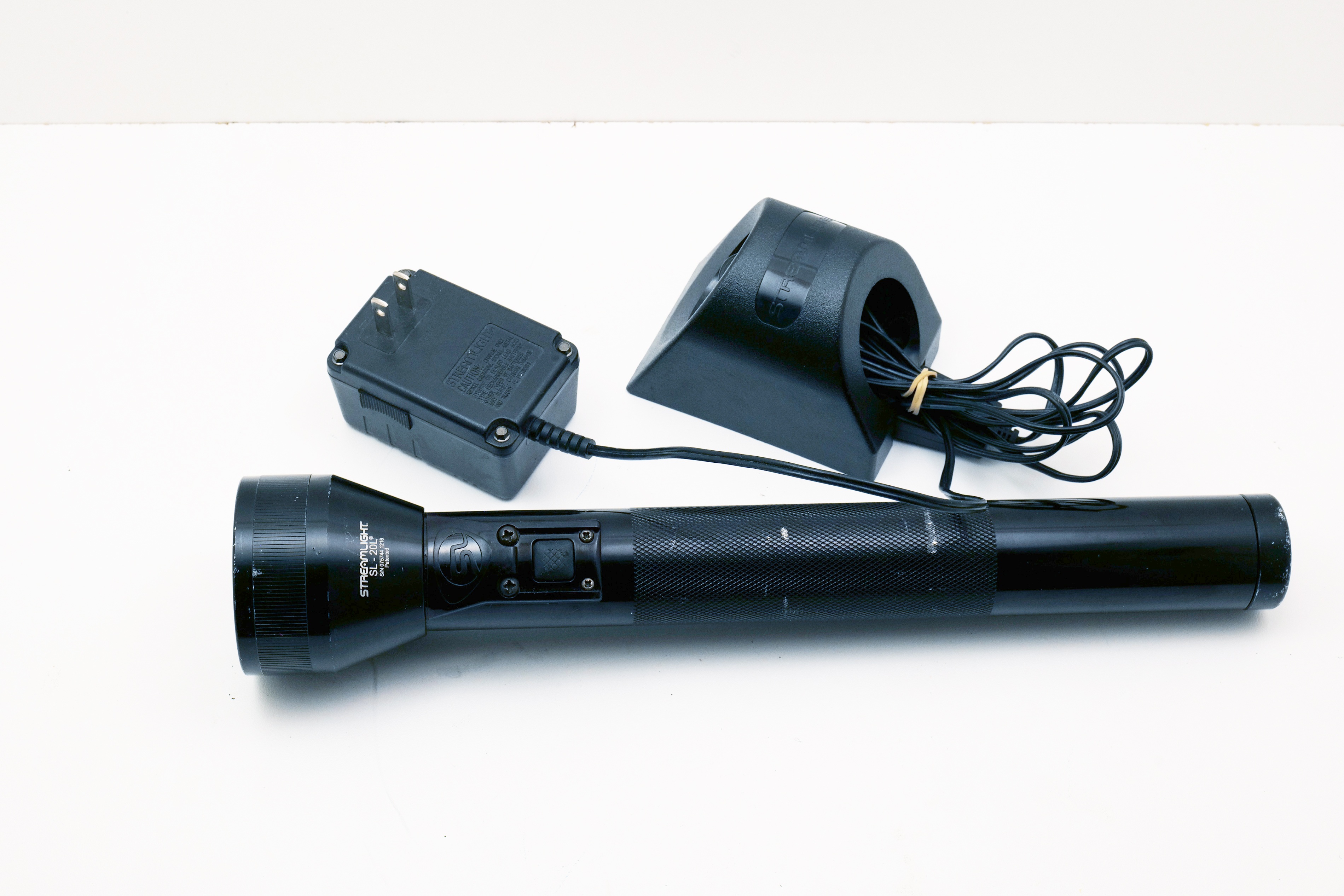 Streamlight SL-20L LED Rechargeable Flashlight with Charger – For Parts (No Battery)