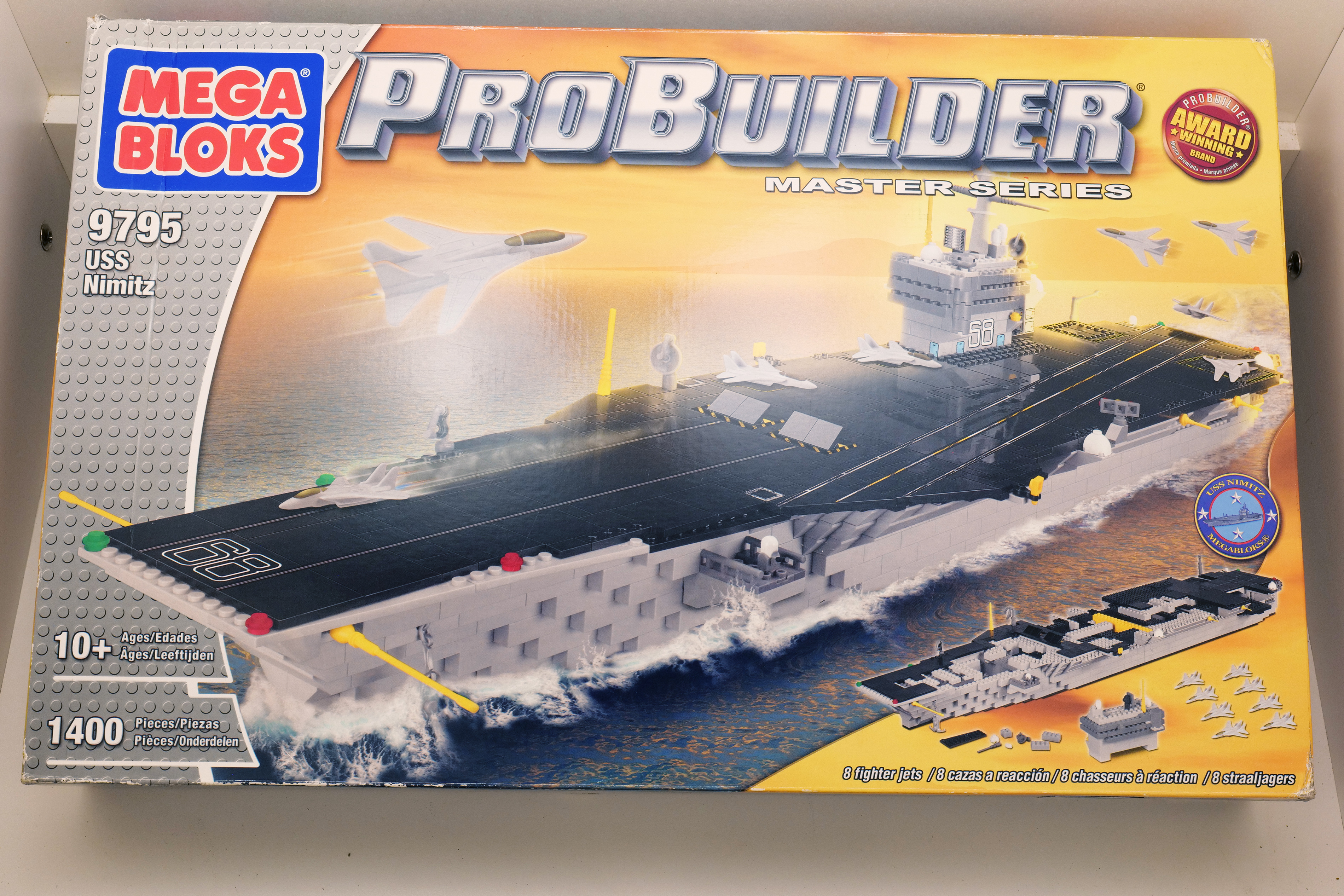 Mega Bloks ProBuilder 9795 USS Nimitz Master Series Aircraft Carrier 1400pcs
