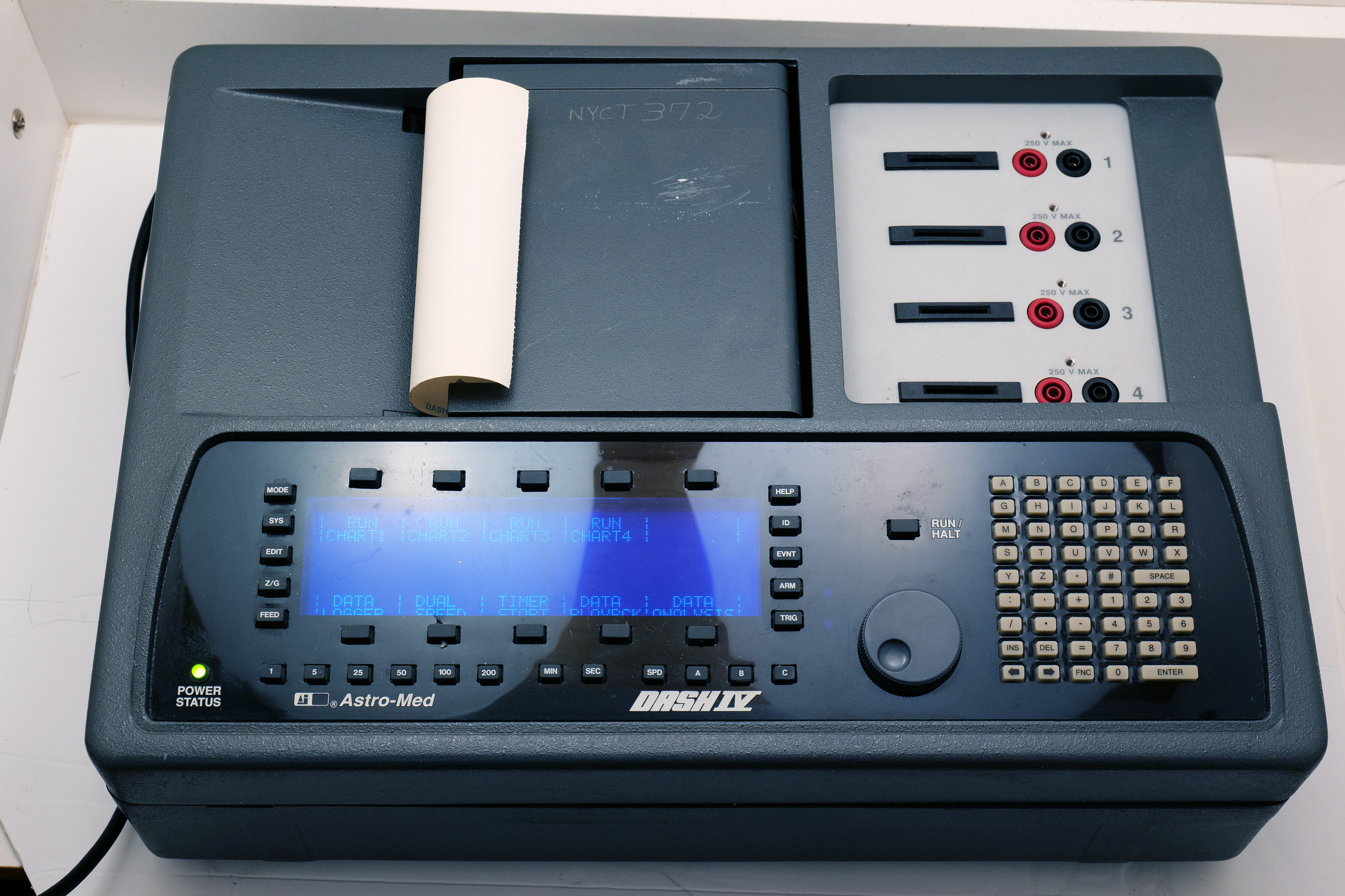 Astro-Med Dash IV Portable Data Recorder / Chart Recorder – Powers On, For Parts