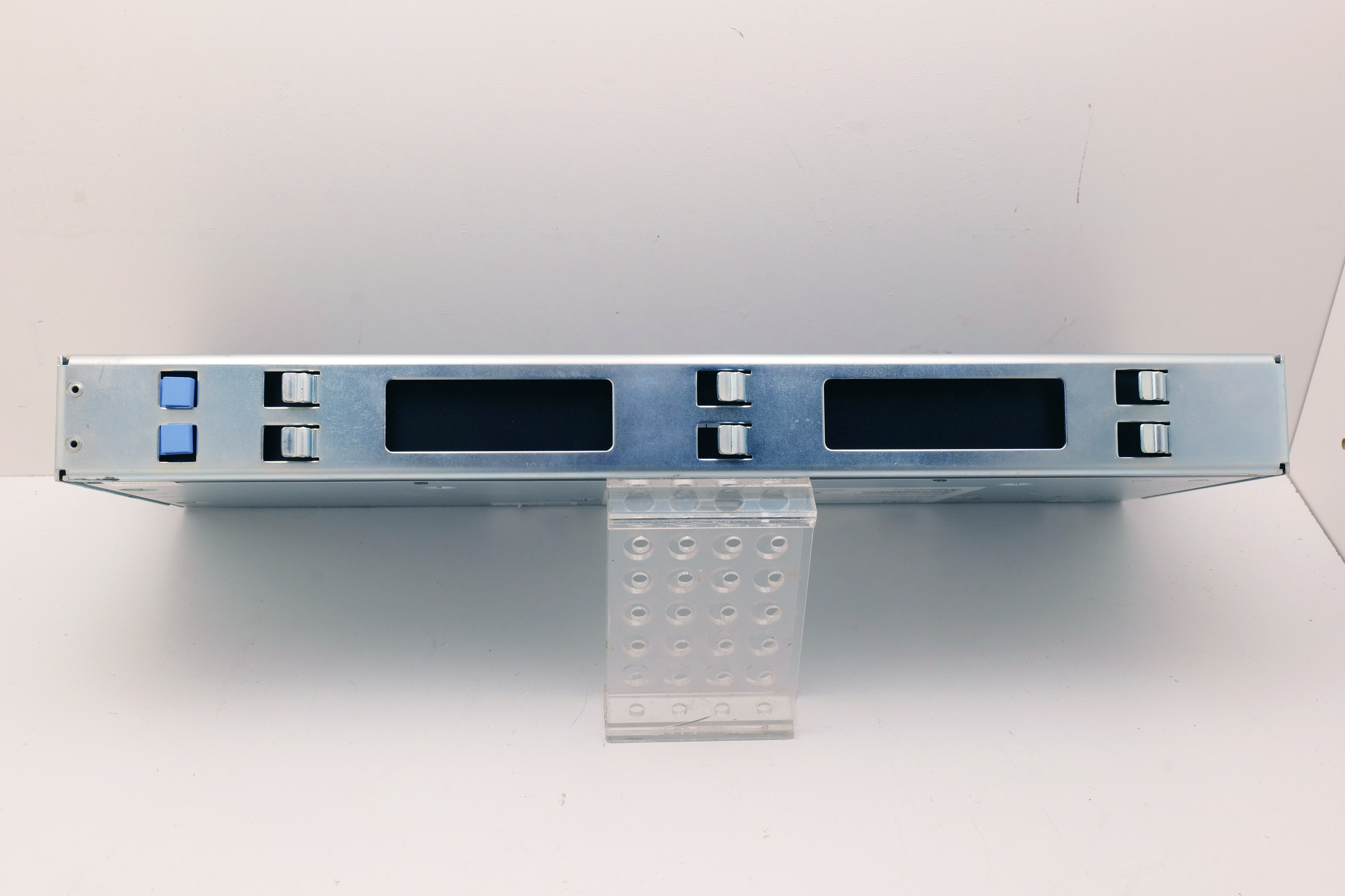 Dell 520-376-518 KVM 8-Port Switch Rackmount Console Module