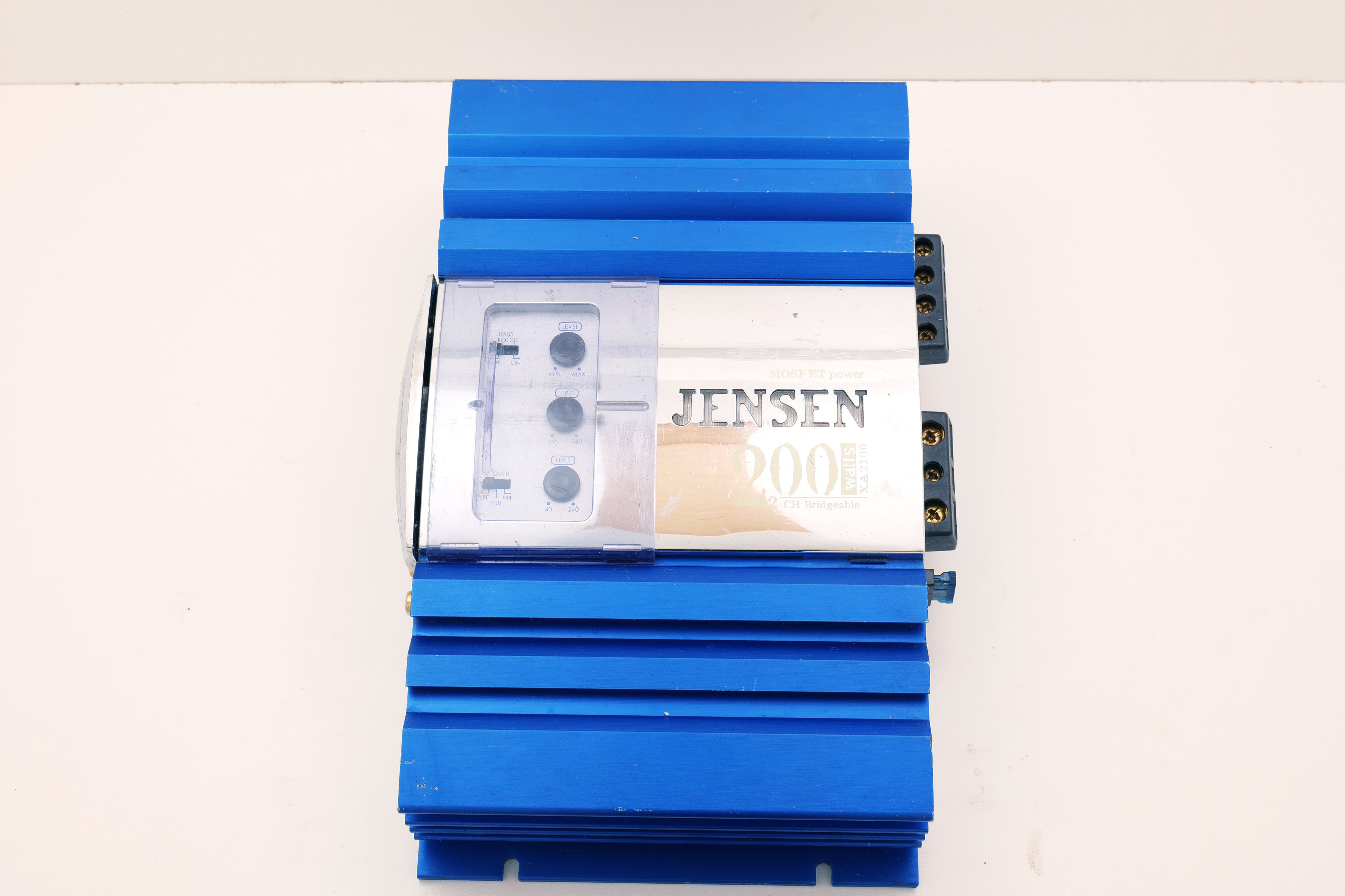 Jensen 200 Car Audio Amplifier 2-Channel Bridgeable MOSFET Power