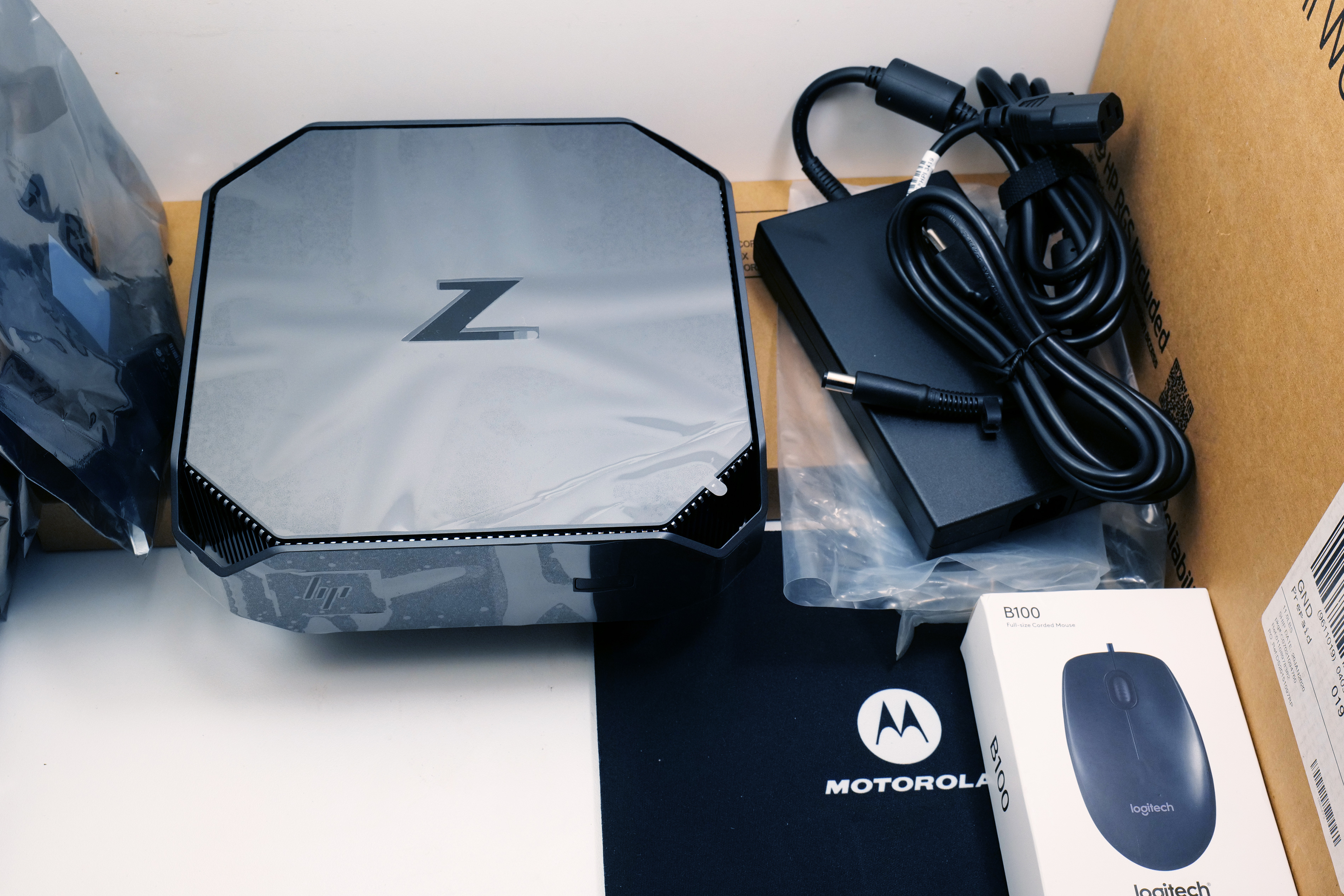 HP Z2 Mini G4 Workstation Intel Xeon DDR4 NVMe SSD Support – Open Box