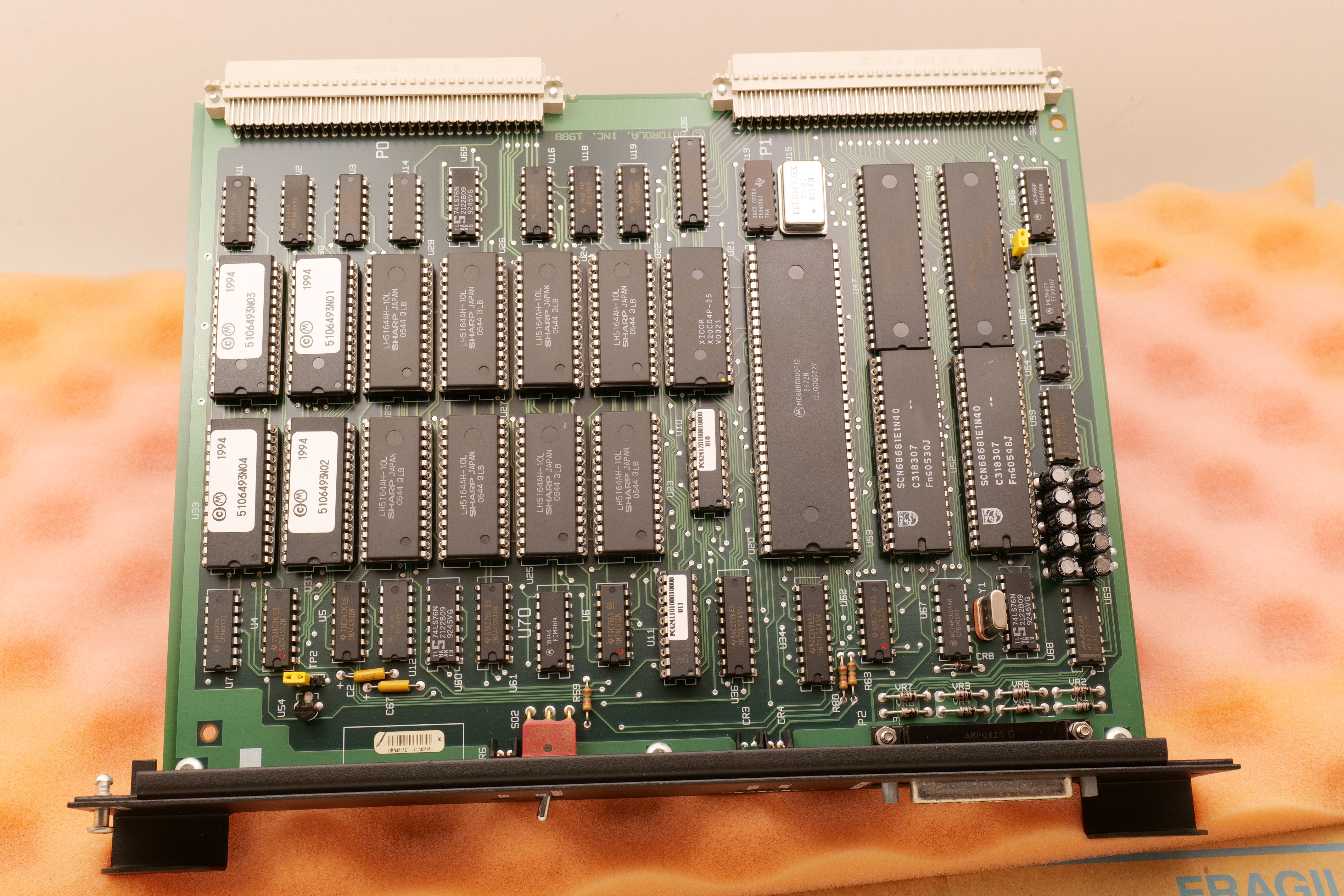 Motorola 8406936M04 QRN4515C MC68HC000 CPU Processor Board with Diagnostics Port