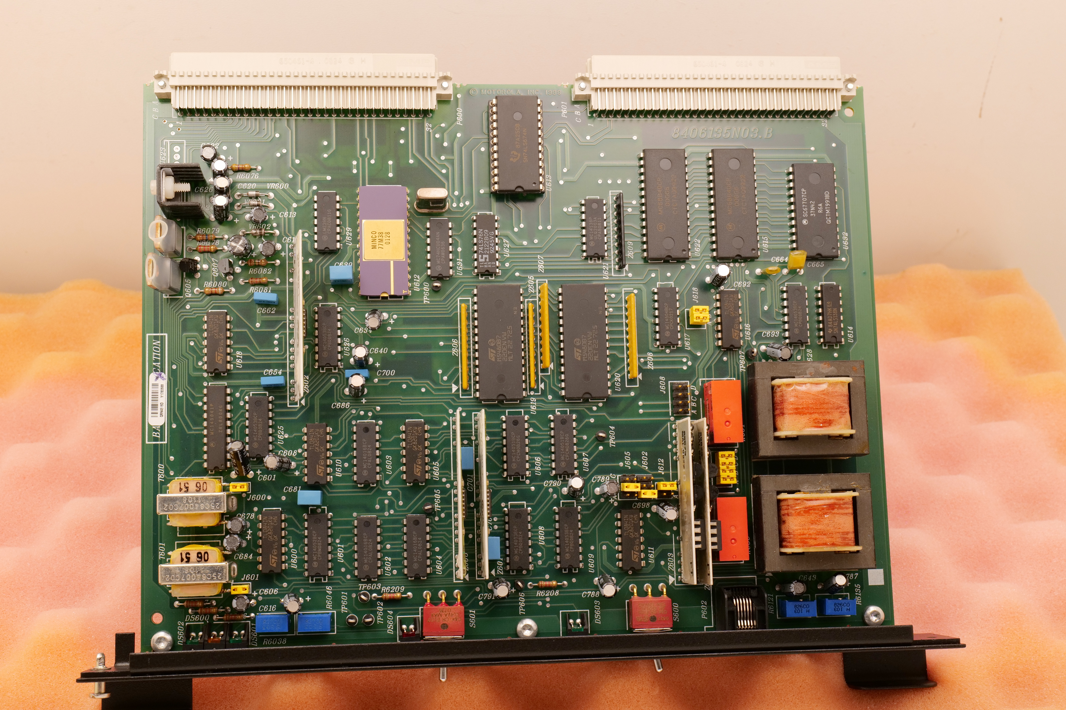 Motorola QRN4516D 84D06135N03.B Console Receive Board – CML Emergency Services Dispatch