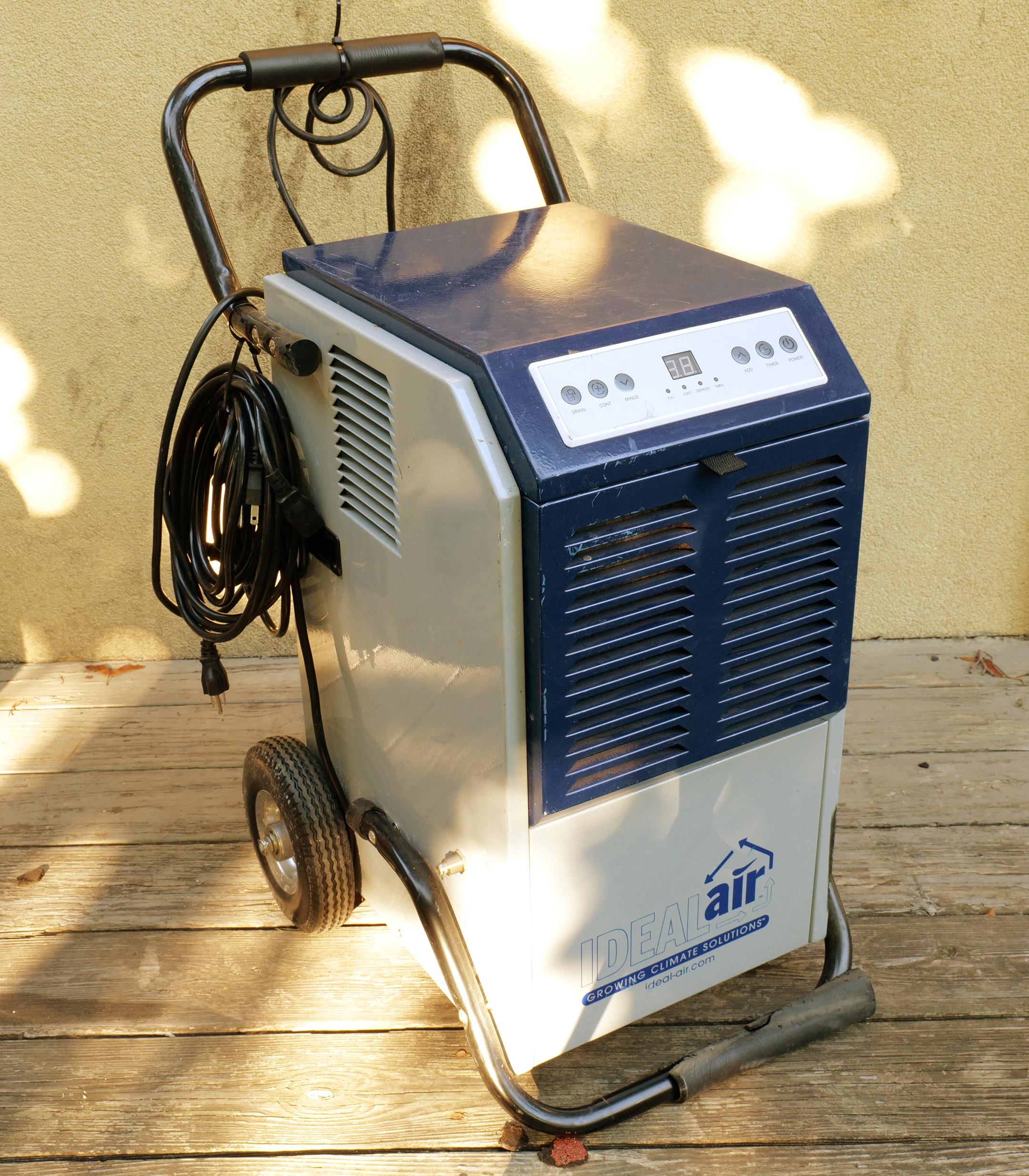 Ideal-Air 701602 Commercial Dehumidifier – 110 Pint Capacity w/ Pump – 115V R410A
