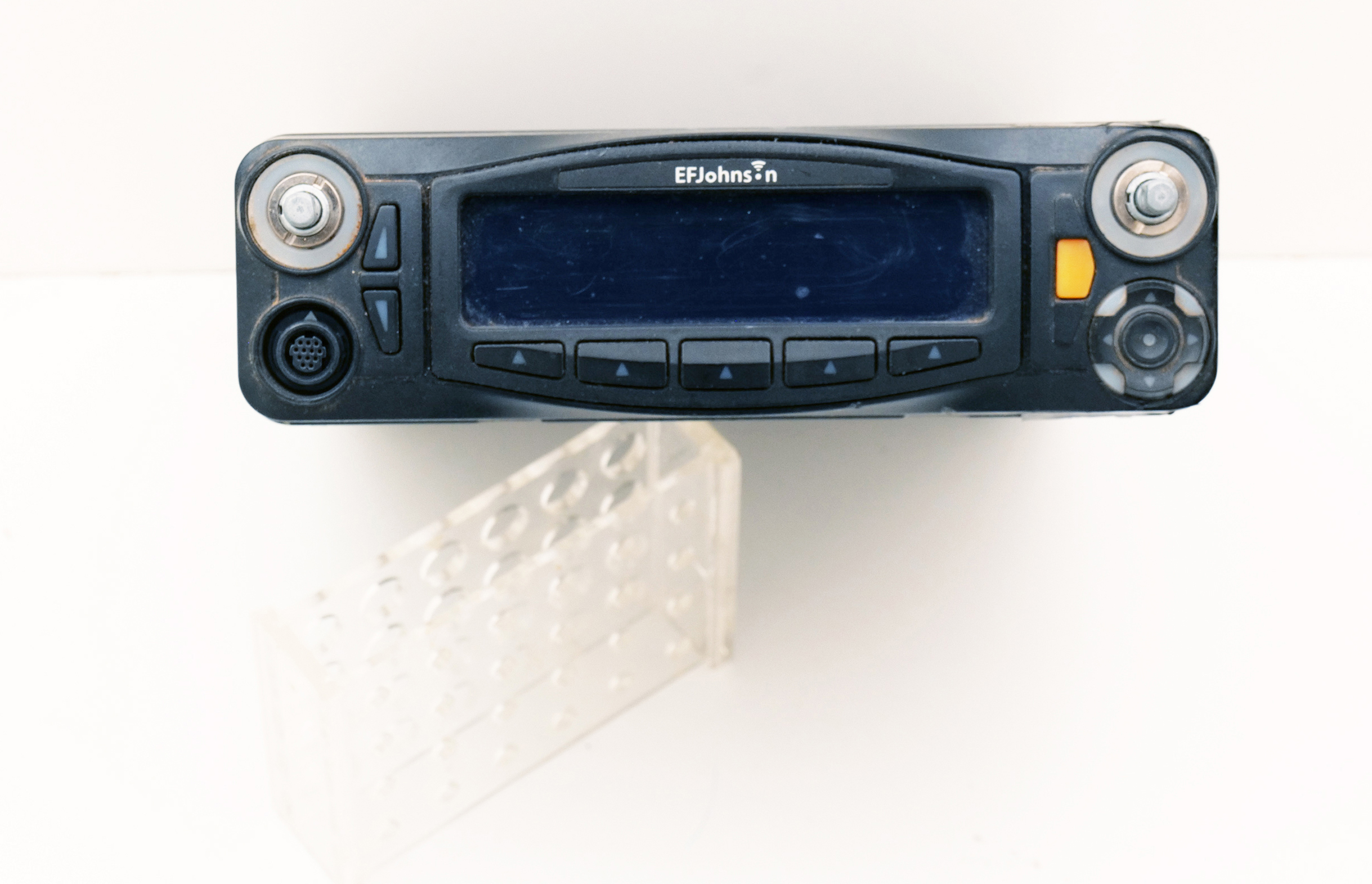 EF Johnson 722 Mobile Radio – For Parts / Not Working
