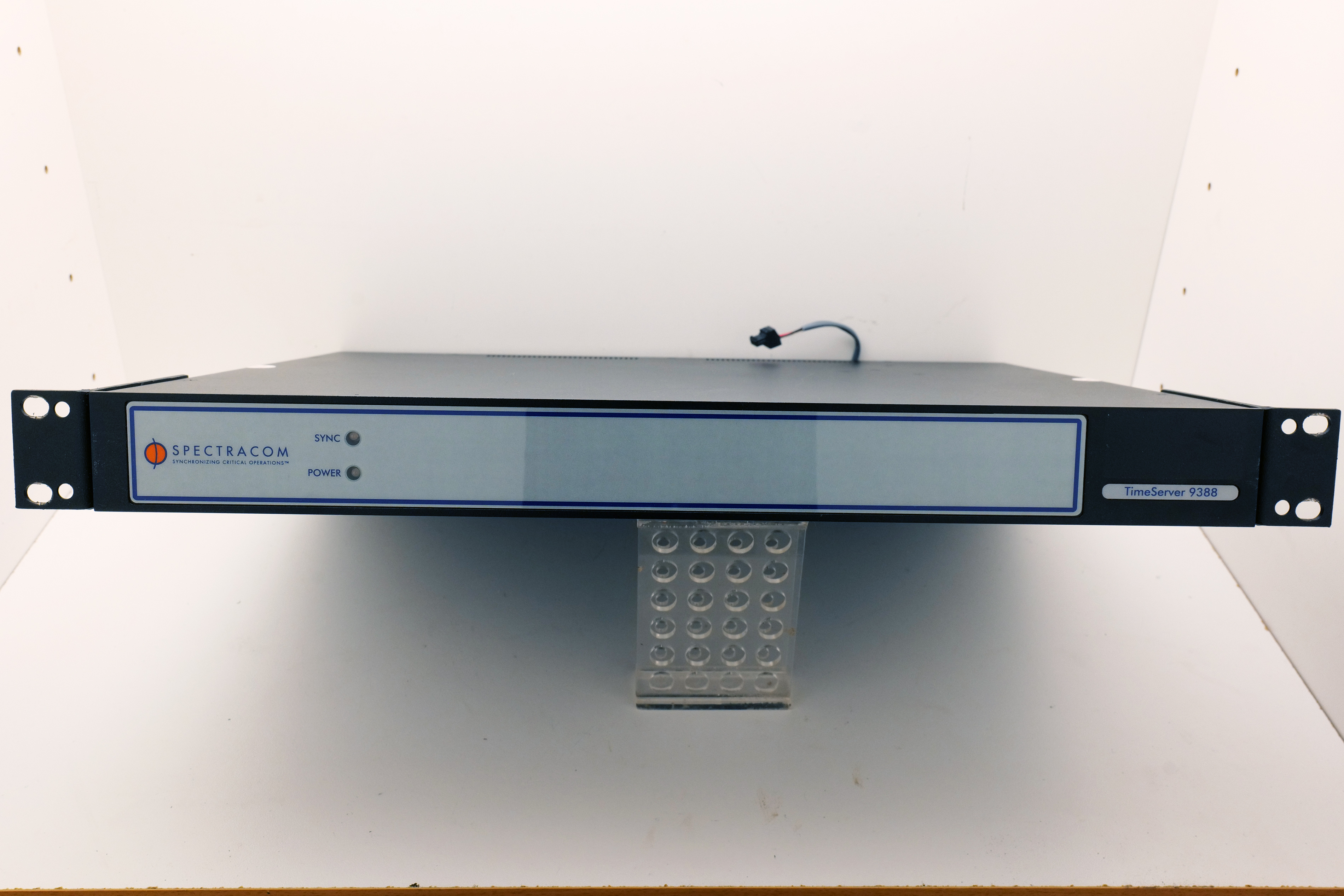 Spectracom TimeServer 9388 (Part No. 1190-0001-0600) – No Cable – Used