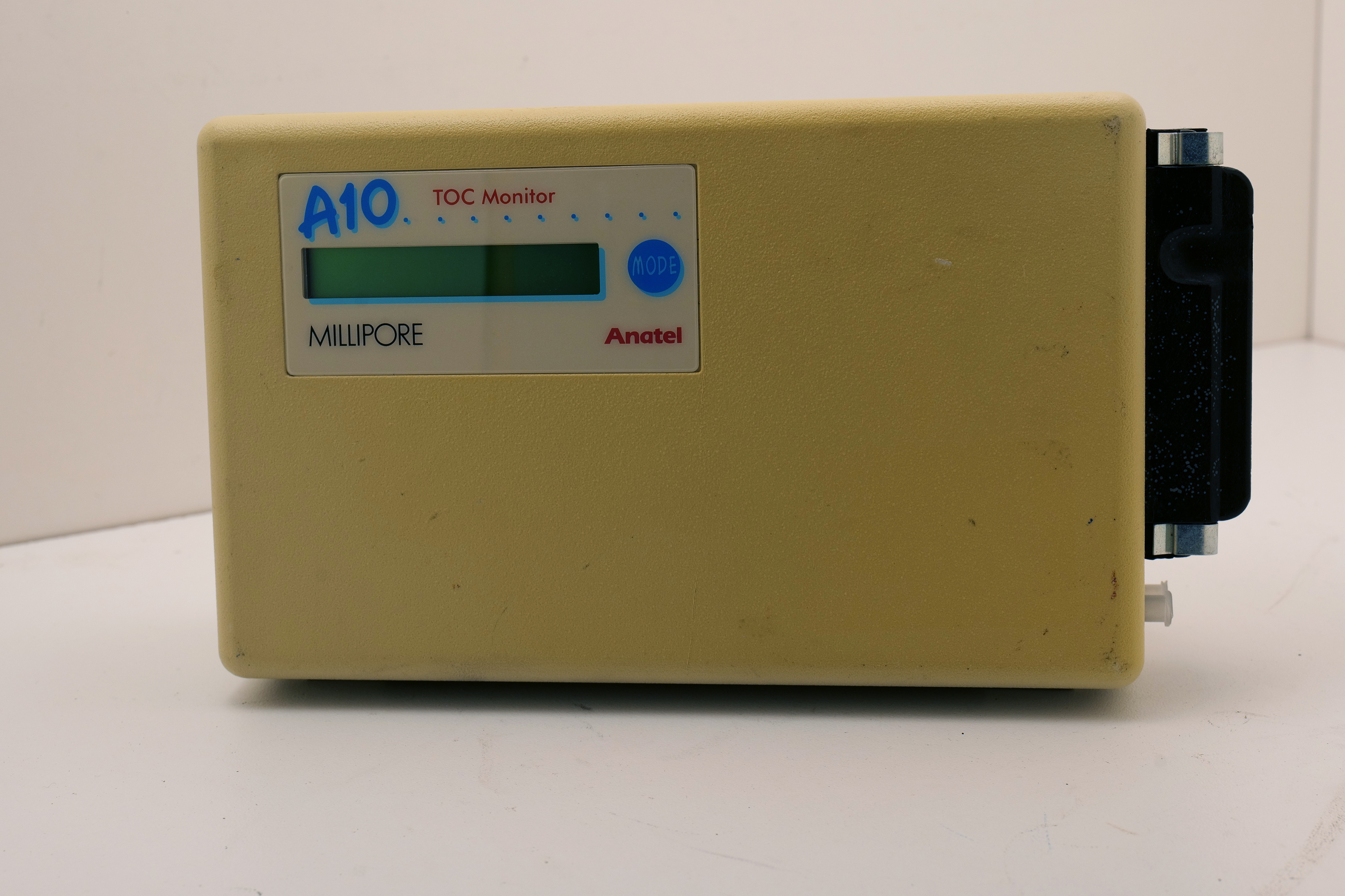 Millipore Anatel A10 TOC Monitor Water Purity Analyzer