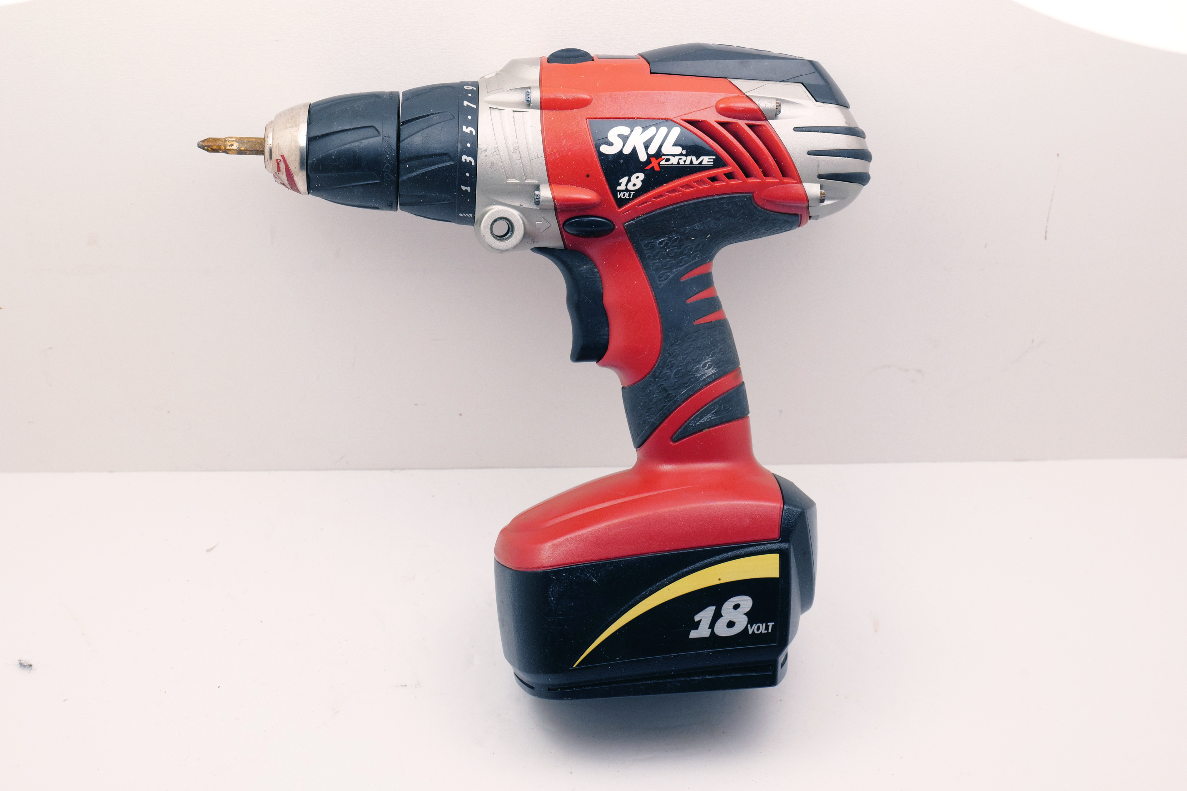 Skil XDrive 18V Cordless Drill/Driver – For Parts