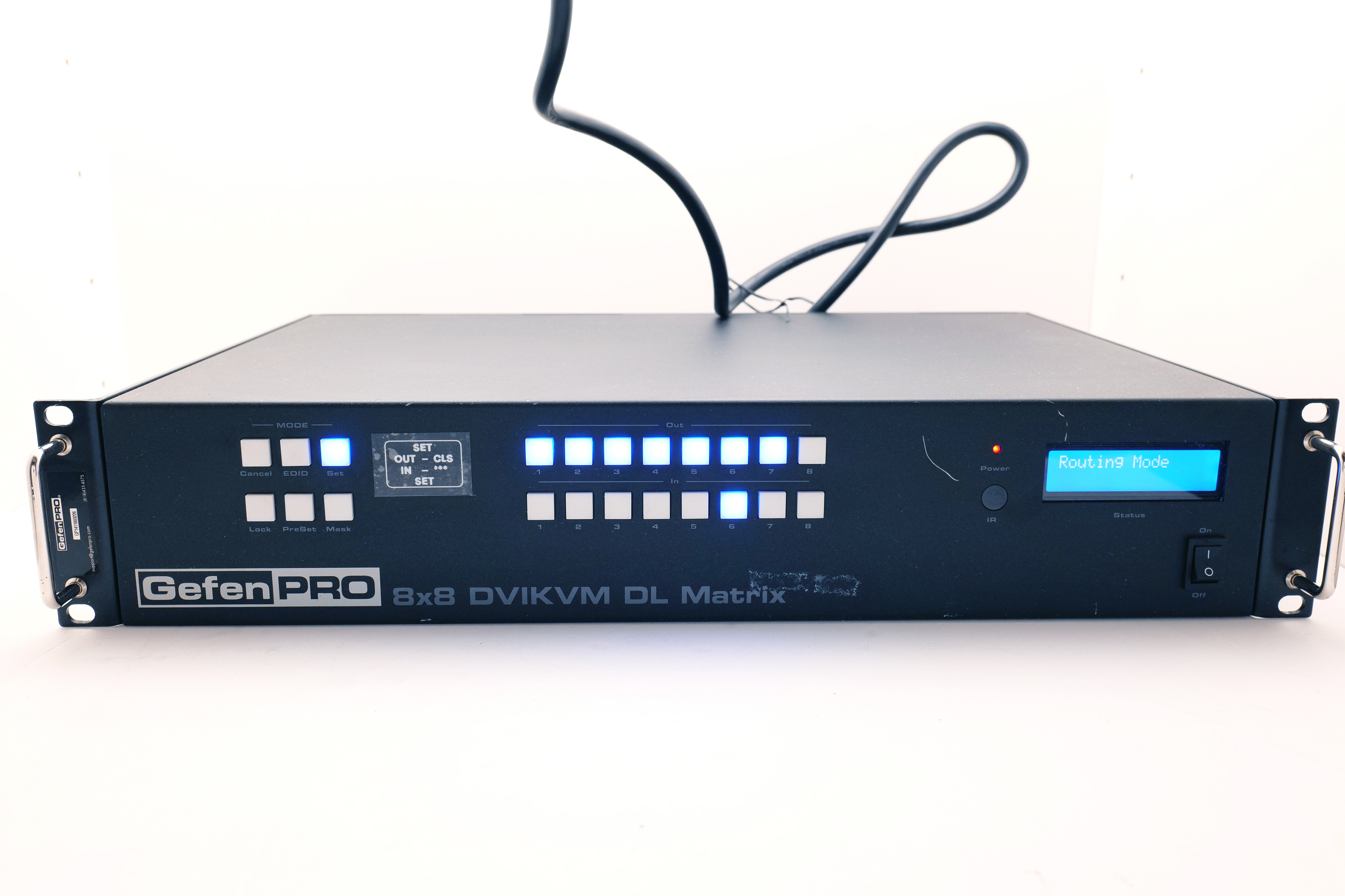 GefenPRO GEF-DVIKVM-848DL-PB-CO 8×8 Dual-Link DVI KVM Matrix