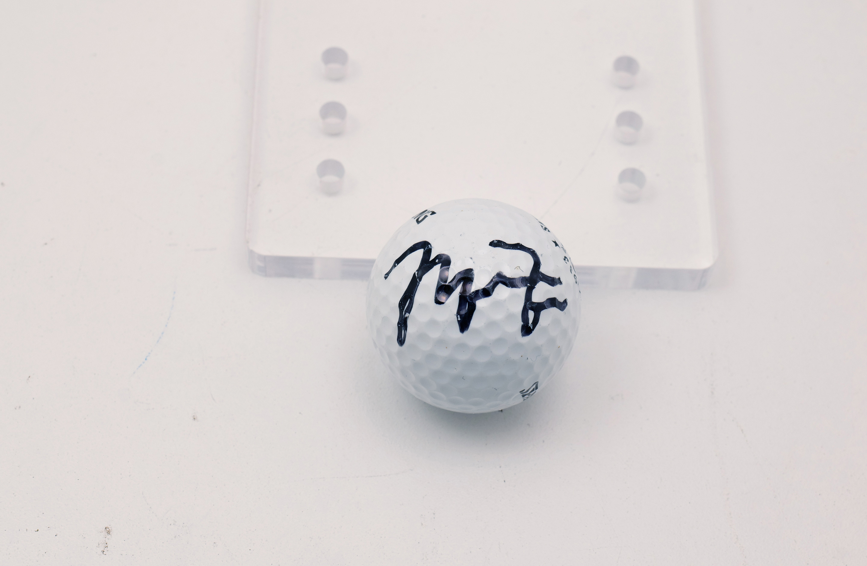 Michael Jordan Signed Spalding Golf Ball Bulls Champions 1991-93