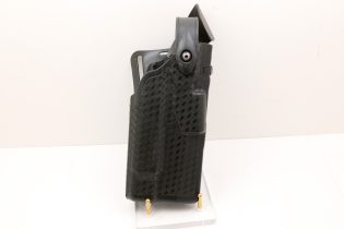 Safariland 7360-4512 Right-Hand Duty Holster for SIG P320 .45 w/ Light Used