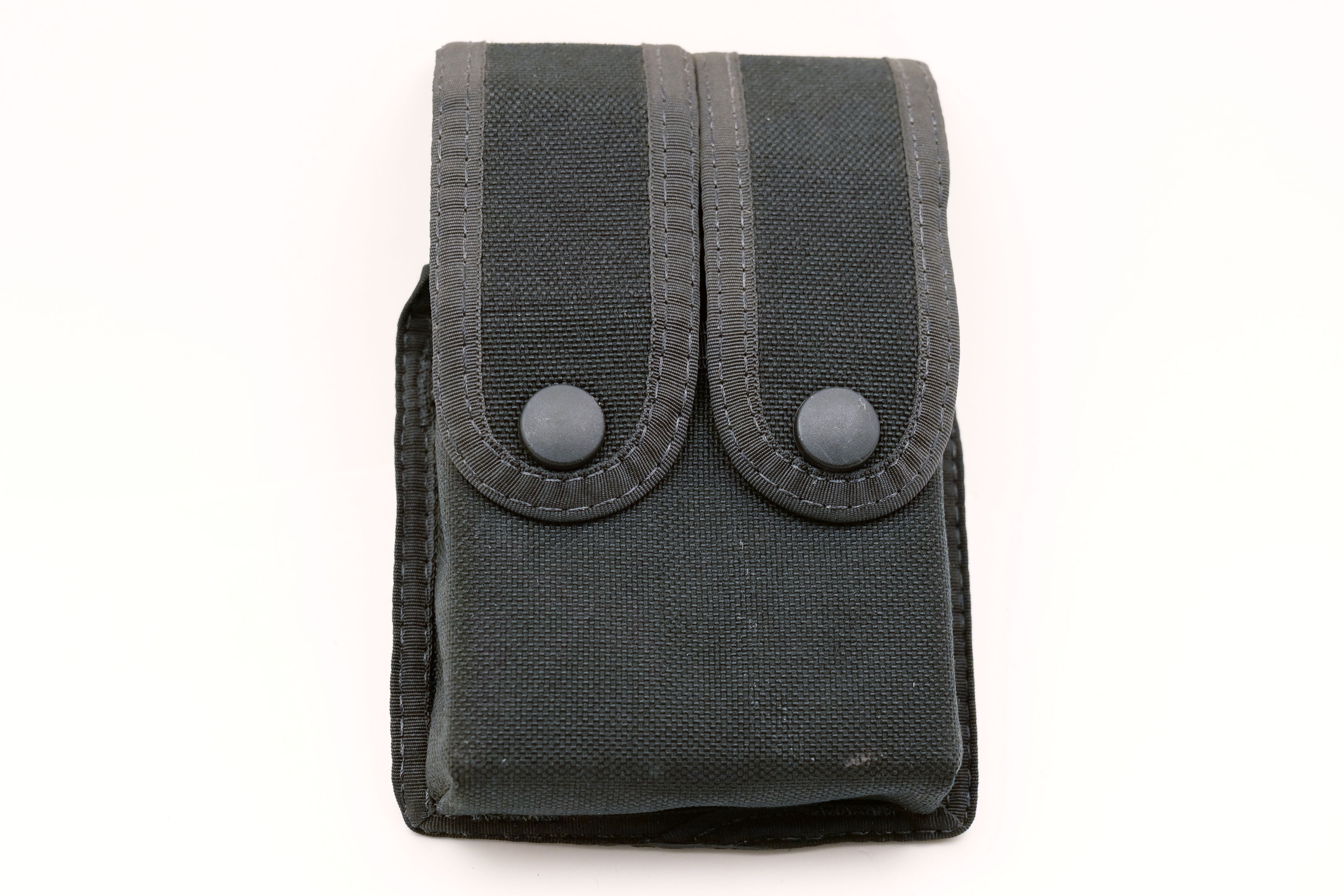 Uncle Mike's Sidekick Double Magazine Pouch Black Nylon Used