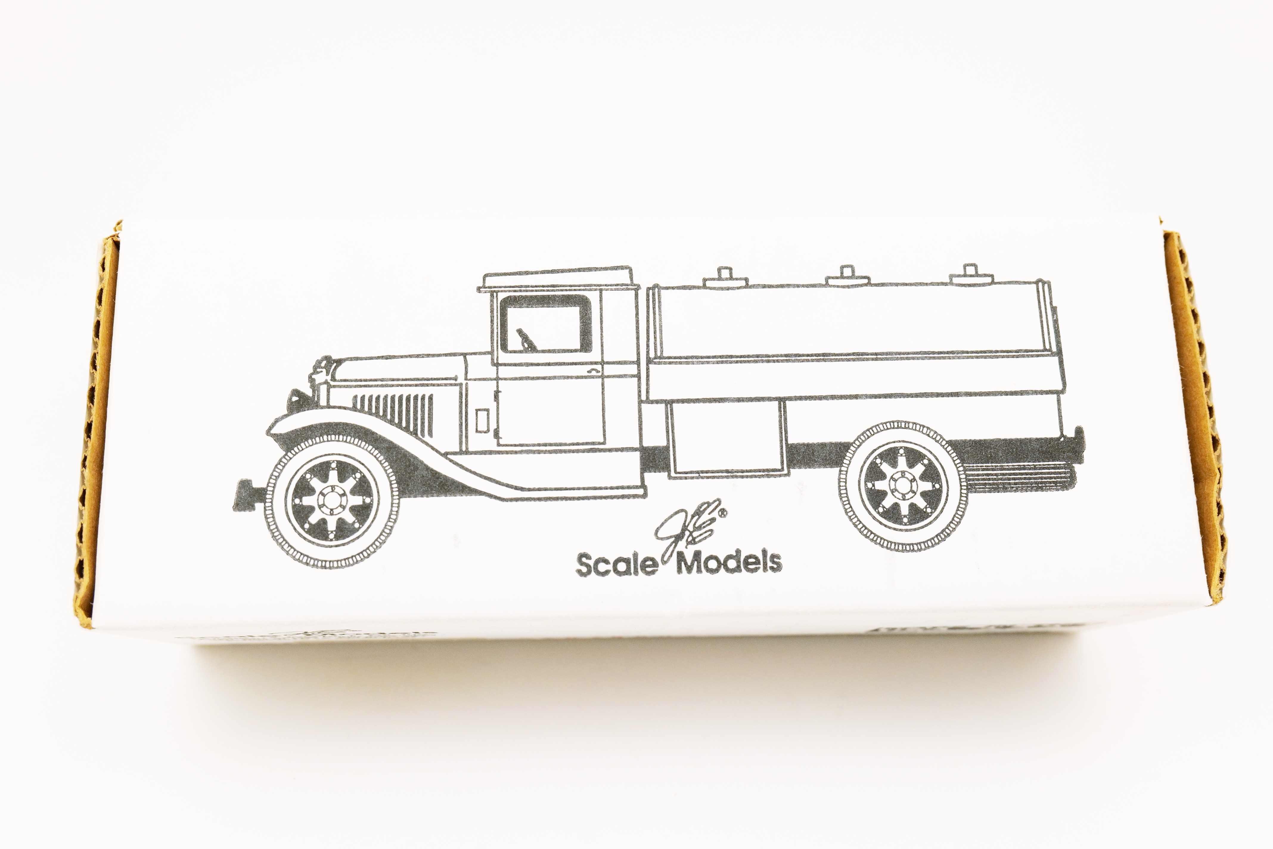 Scale Models Exxon Tanker Truck Bank GB-4076