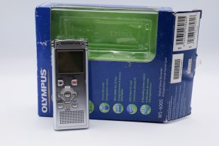 Olympus WS-600S Digital Voice Recorder 2GB Open Box