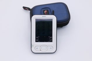 Palm Z22 Handheld PDA Organizer w/ Case & Stylus