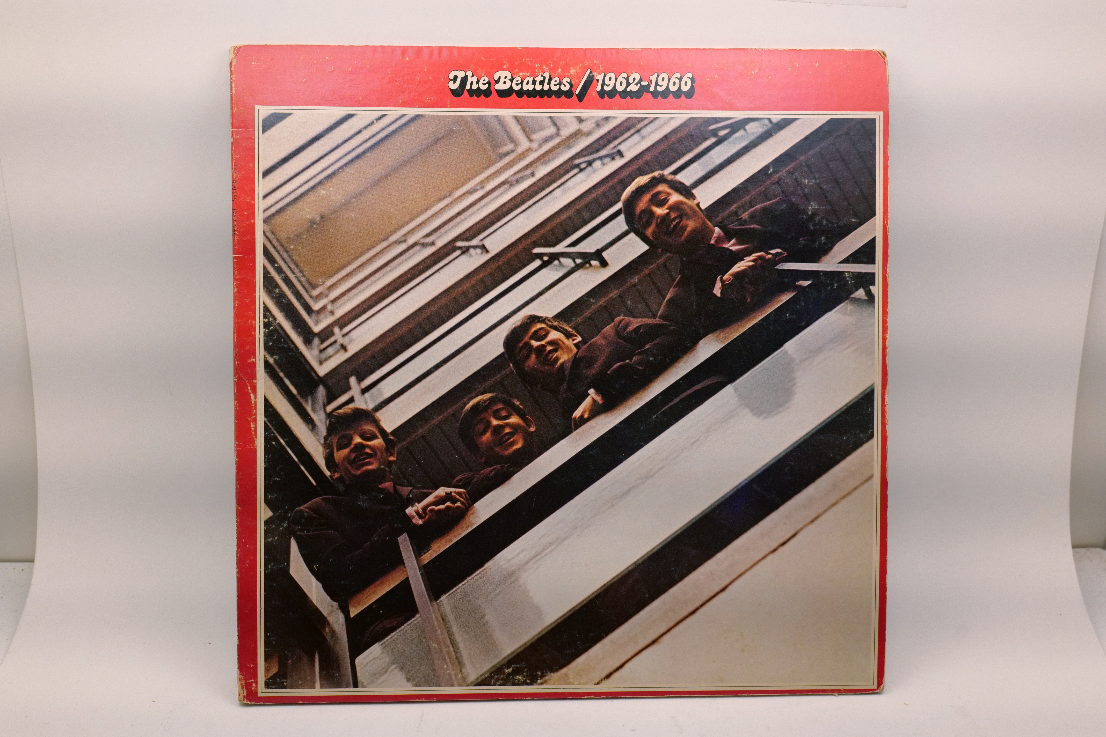 The Beatles 1962-1966 LP Gatefold Cover Only Apple Records 1973 Red