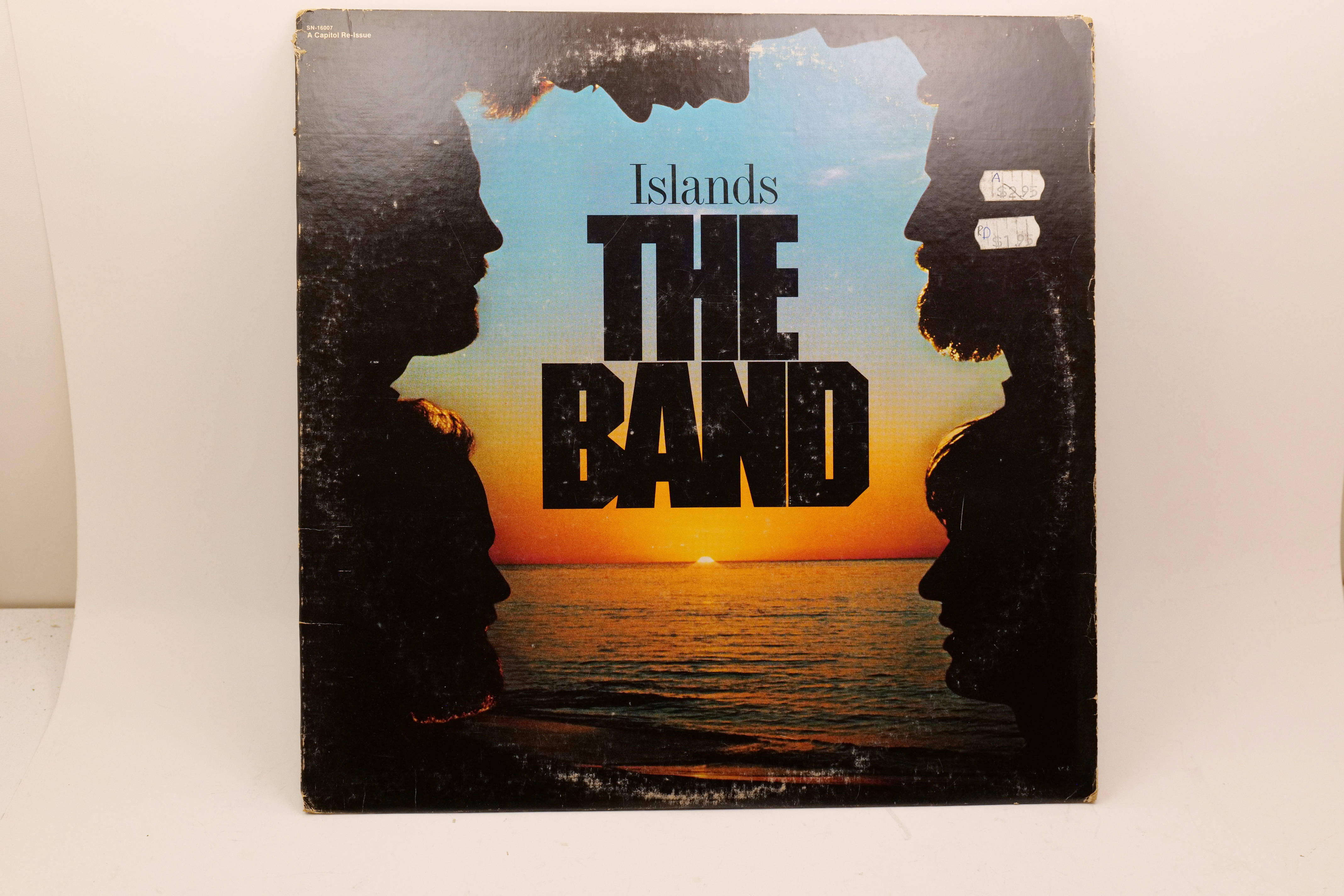The Band Islands LP 1977 Capitol SN-16007 Reissue Rock Vinyl Record